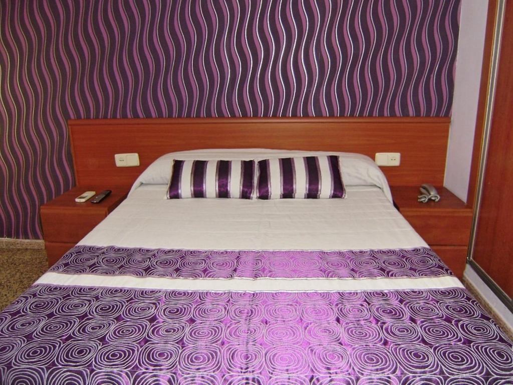 Hostal Miguel Angel Мадрид Экстерьер фото
